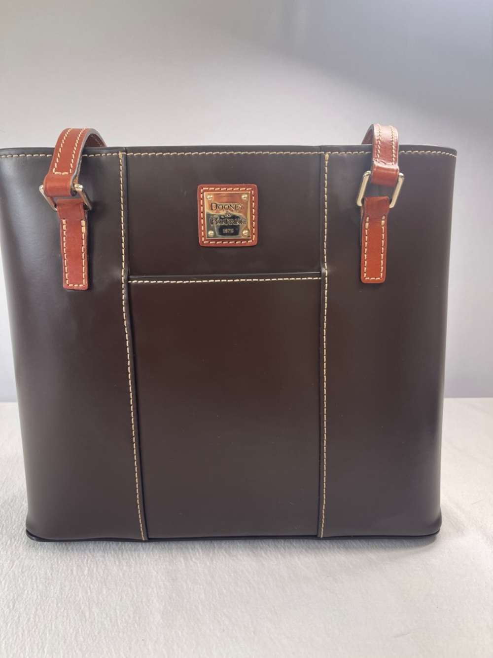 Dooney & Bourke Lexington Smooth Leather Brown Tmoro